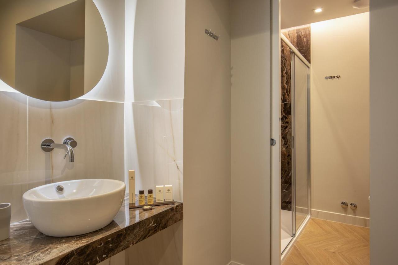 Porta Castello Suites โรม ภายนอก รูปภาพ